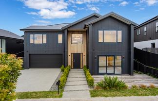7 Halcyon Bay Lane, Orewa