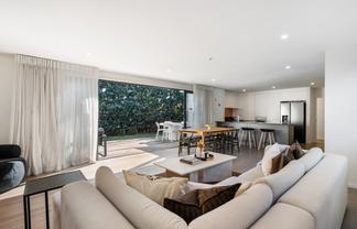 1 Moreland Road, Mount Albert