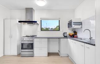 15a Gossamer  Drive, Pakuranga