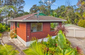 12 Sonnenberg Way, Titirangi