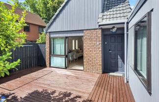 46 Springwood Place, Mount Eden