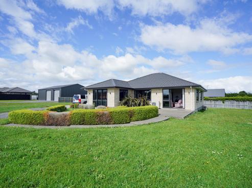 28 Majestic Chance, Tisbury