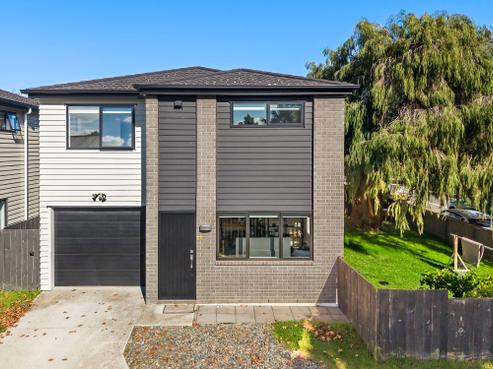 58A McKenzie Road, Mangere Bridge