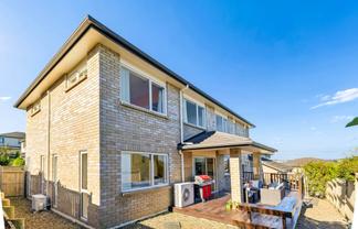 8 Viera Drive, Flat Bush