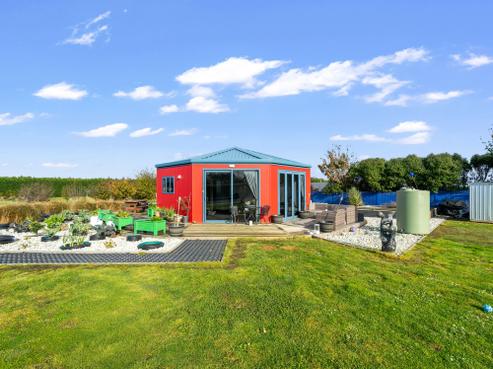 403 Mill Road North, Myross Bush