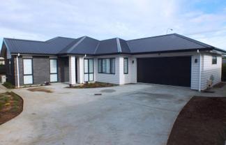 5 Syd Grant Crescent, Orewa