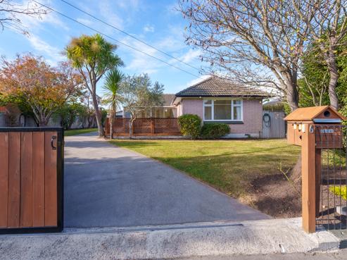 6 Bourne Crescent, Papanui