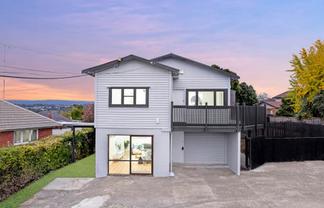 72 Don Buck Road, Massey