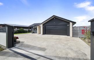 45 Pharazyn Street, Feilding