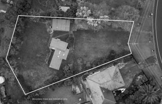 1364 Whangaparaoa Road, Army Bay
