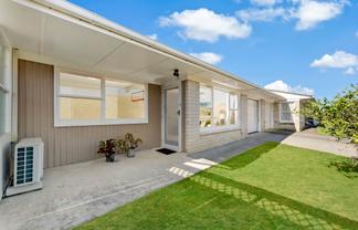 4/40 Turama Road, Royal Oak