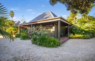18/223 Main Road, Tairua