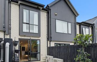 7 Wharara Lane, Massey