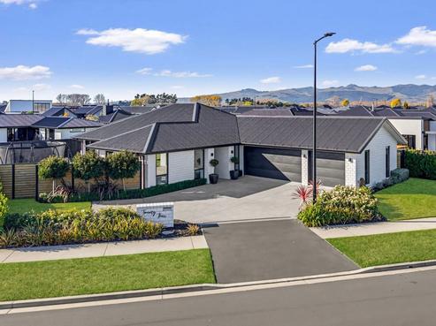 23 Whitehorn Drive, Lincoln