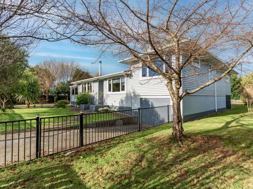 21 Augustus Street, Carterton