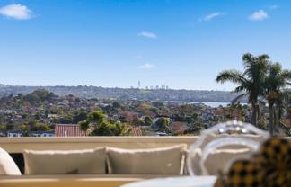 10 Etherege Place, Mellons Bay