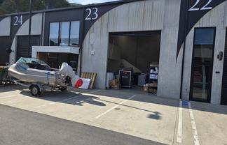 Modern Gracefield Industrial Unit 