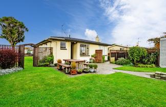 220 Tramway Road, Strathern