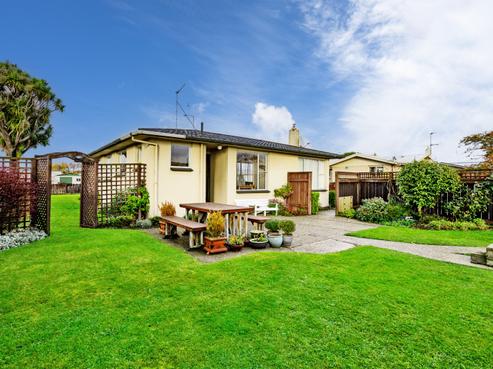 220 Tramway Road, Strathern