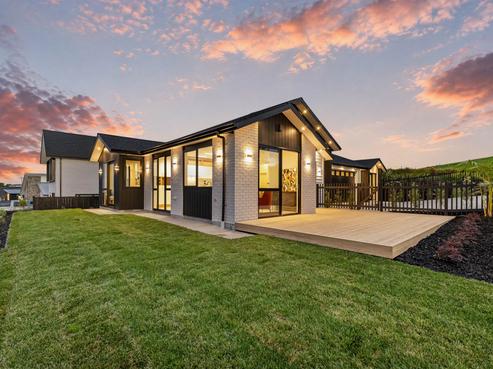 21 Pekanga Road, Orewa