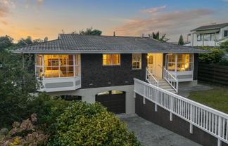 13 Churchill Street, Levin