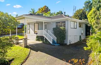 56 Pemberton Avenue, Bayview