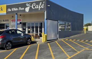 Much loved cafe in Bell Block