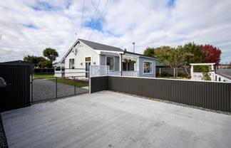 81 High Street, Southbridge