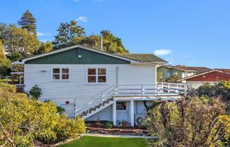 6 Isel Place, Stoke