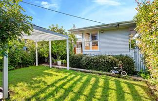 15 Kingdale Road, Henderson