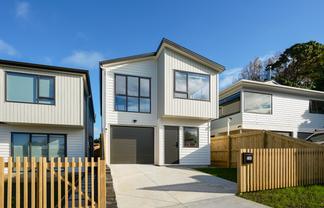 2/20 Cyril Crescent, West Harbour