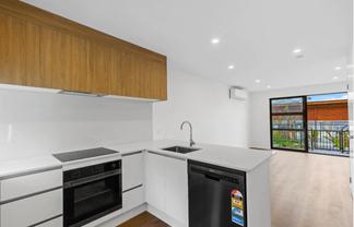 1/327 Glengarry Road, Glen Eden