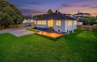 21 Anderson Avenue, Point England