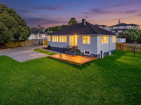 21 Anderson Avenue, Point England