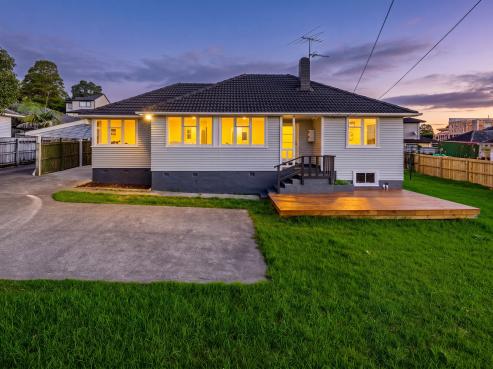 21 Anderson Avenue, Point England