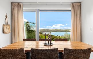 31 Brick Bay Drive, Sandspit