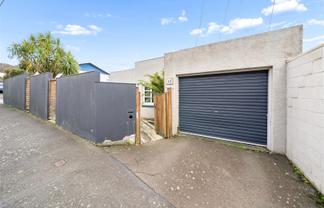  12 Chelmsford St, Ngaio