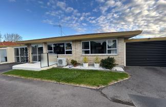 2/531 Devonport Road, Avenues