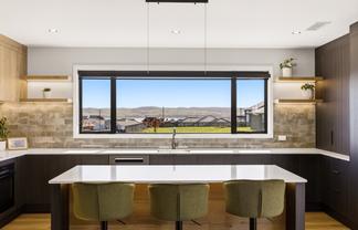 34 Makomako Crescent, Wharewaka