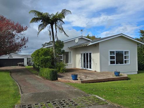 146 Victoria Road, Stratford