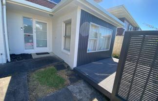 A/60 Manhattan Heights, Glendene