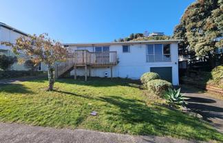 7 Tweed Road, Papakowhai