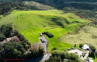 702 Backriver Road, Peria