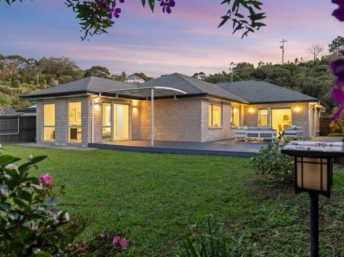 53 Beachwood Drive, Hatfields Beach