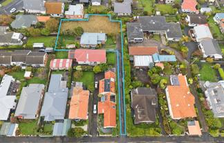 26 & 26B Ings Avenue, Saint Clair