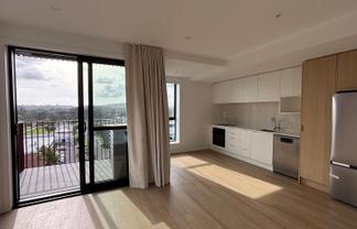 403/2B Te Ara Taurapa, Point Chevalier