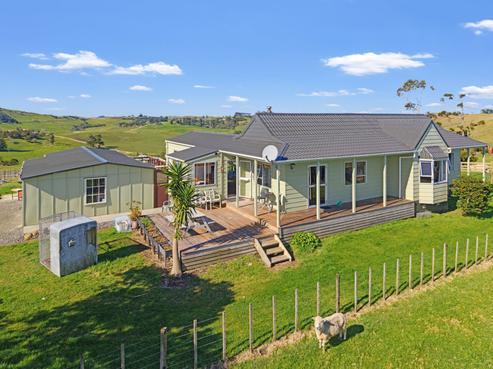 292 Bradleys Landing East Road, Arapohue