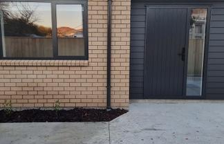 Unit 2/5 May Street, Gonville