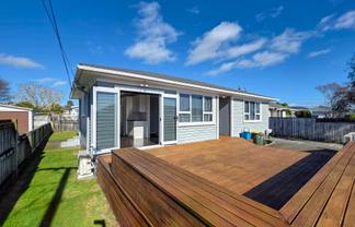 12 Karaka Street, Merrilands