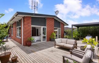 24 Park Estate Road, Rosehill
